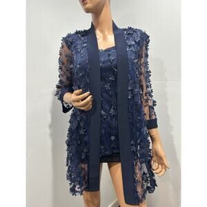 Formal Top size 16 Navy Curved Flowers From R m richards